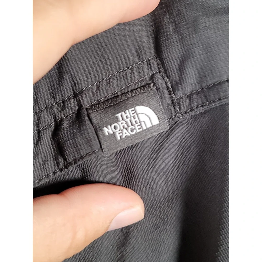 The North Face Shorts Mens Size 32 Gray Hiking Outdoor Nylon Gorpcore Camping 9